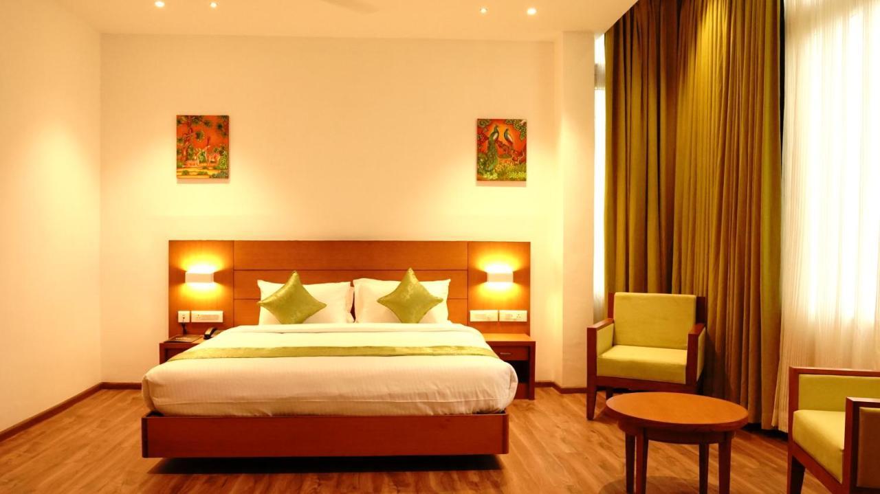 Dass Regency Thrissur Exteriör bild